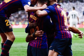 尼斯训练开放日，今夜篮板制胜引欢呼，国王杯在即，年轻球员得到机会的简单介绍爱游戏体育